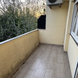 Harmat közben, 56 nm-es, 2 szobás, loggiás, 3. emeleti lakás eladó!